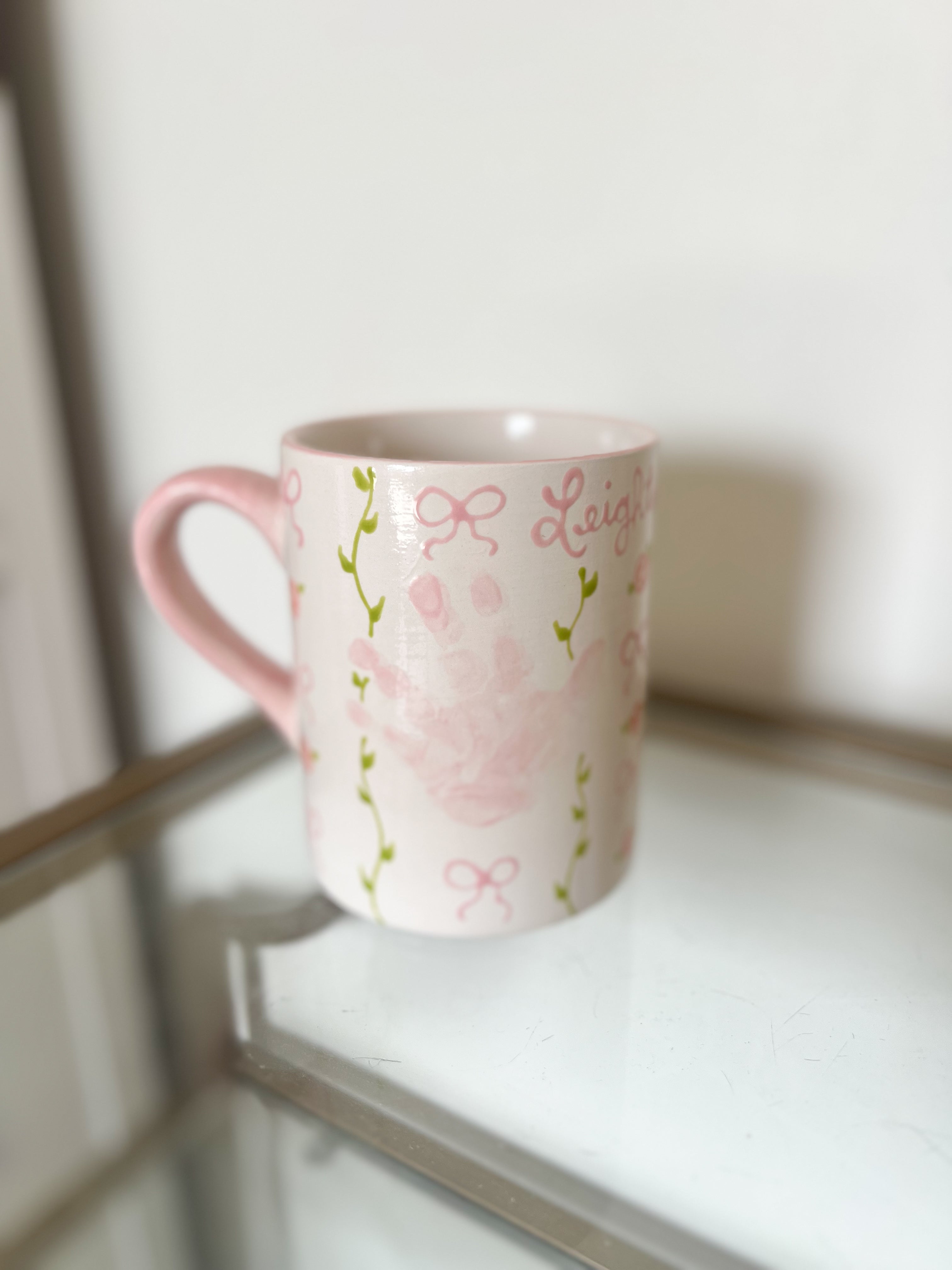 Floral Mug Design in Pink